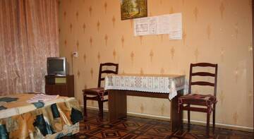 Фото номера Бюджетный двухместный номер с 1 кроватью Гостиница «Советская» г. Дно 2